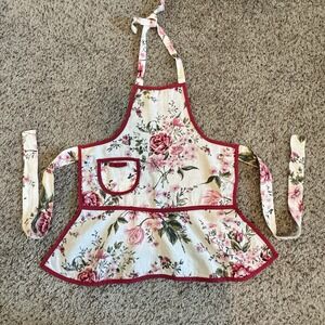 Jesse Steele‎ Floral Cottagecore Apron Pink Roses Kitchen Baking